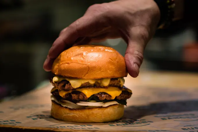Burgers & Bangers